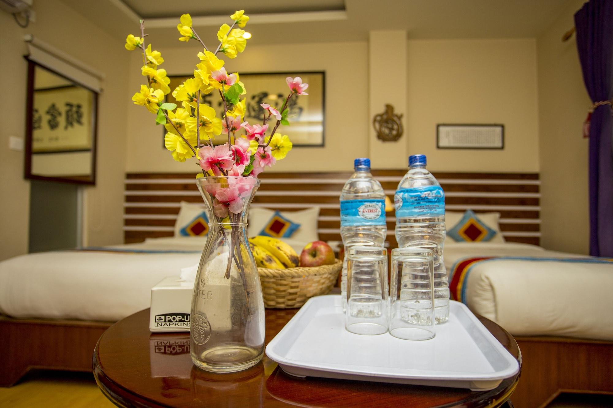 Asian Boutique Hotel Катманду Экстерьер фото