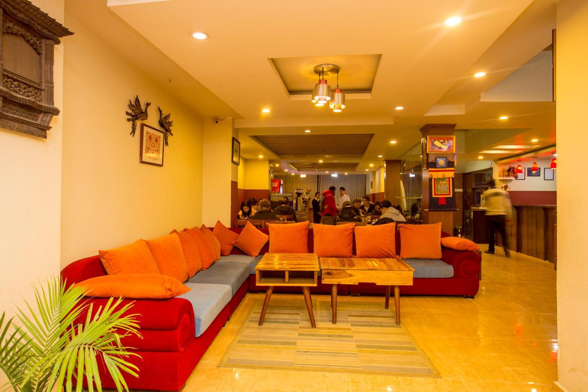 Asian Boutique Hotel Катманду Экстерьер фото