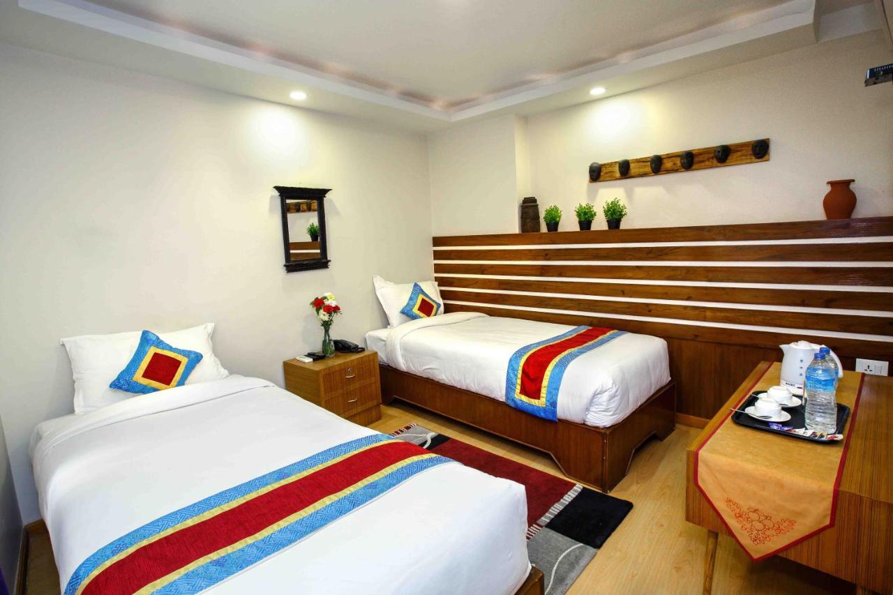 Asian Boutique Hotel Катманду Экстерьер фото